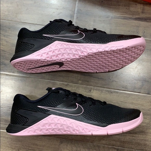 nike metcon 4 pink foam